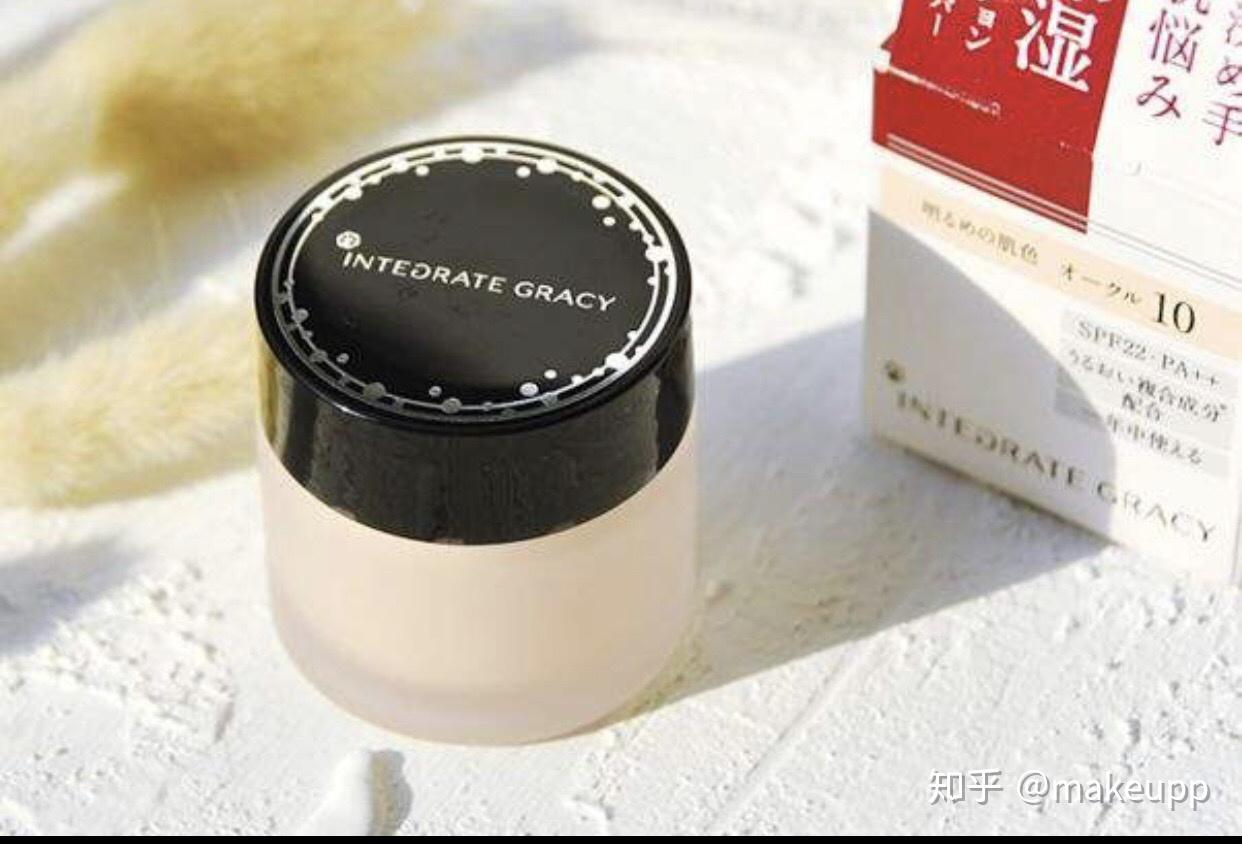 妻子刚出电梯就被毒蛇咬伤！丈夫“教科书式”急救保命